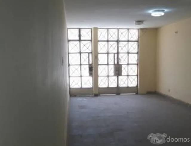 ALQUILER LOCAL COMERCIAL EN EL CENTRO DE LIMA — foto 1