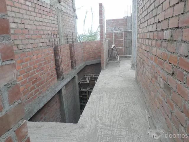 REMATO CASA URB. STO DOMINGO — foto 5