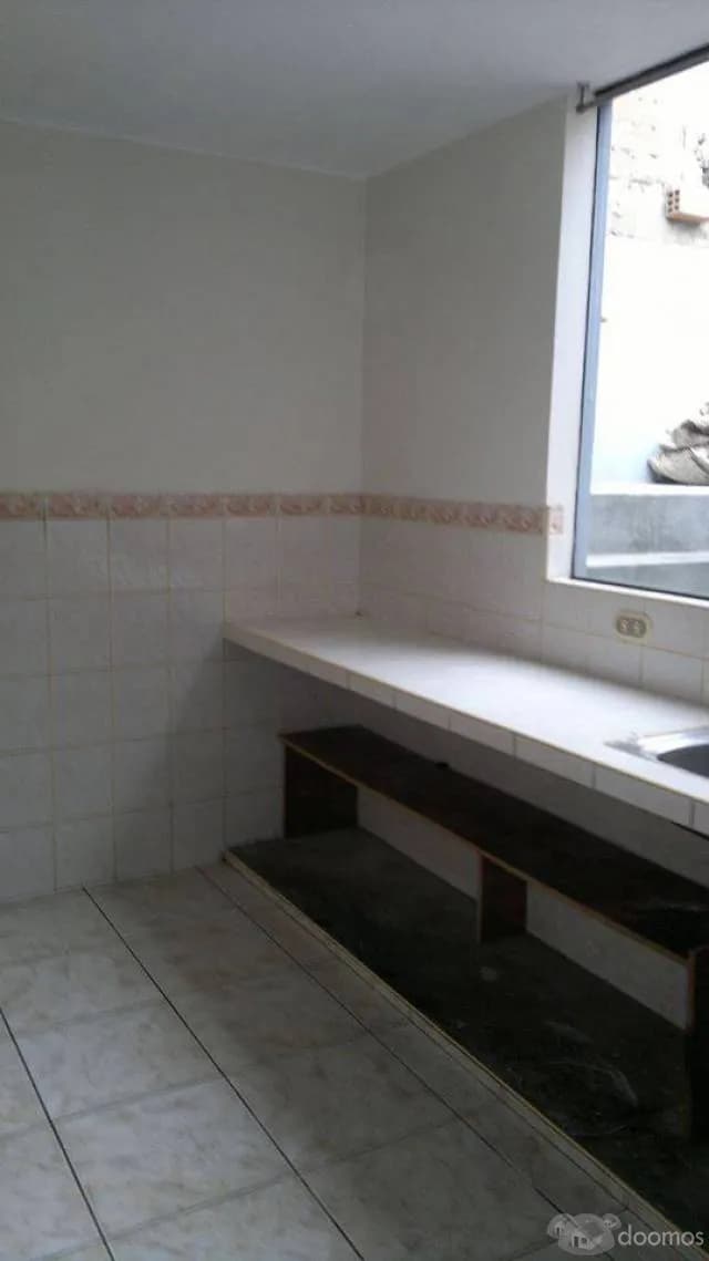 Alquilo Departamento En Los Olivos Excelentes condiciones — foto 2