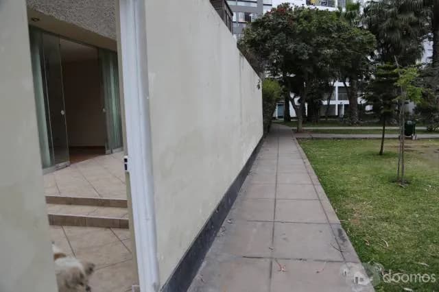 Venta de departamento en Barrio Médico, Surquillo — foto 3