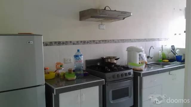 Alquiler de un cuarto en apartamento residencial — foto 1