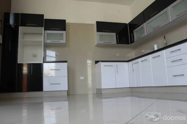 OCASIÓN!!! Vendo casa acogedora de amplios ambientes en la Molina — foto 3