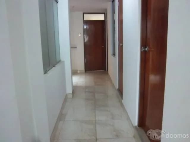 SE VENDE DEPARTAMENTO A 2 CUADRAS VALLE SHARON 2do piso — foto 3