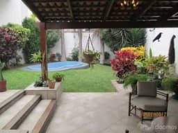 SE VENDE ESPECTACULAR CASA EN SURCO.