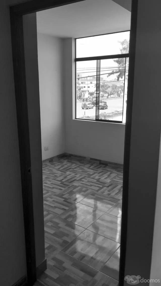 Departamento en Av. Universitaria — foto 2