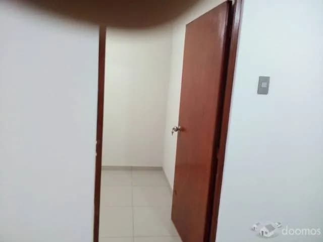 SE ALQUILA CASA DE ESTRENO — foto 2