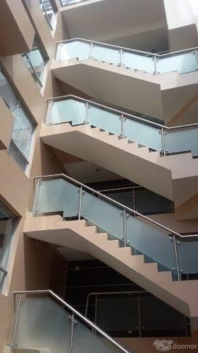VENTA DE EDIFICIO EMPRESARIAL - OFICINAS DE ESTRENO EN BARRANCO — foto 2