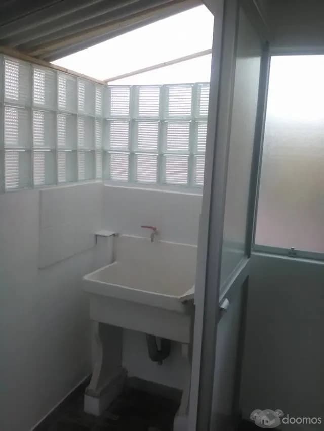 alquiler de minidepartamento estreno — foto 2