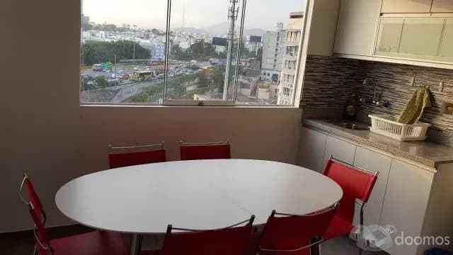 Oficina Administrativa de Estreno - Amoblada con 2 estacionamientos — foto 7