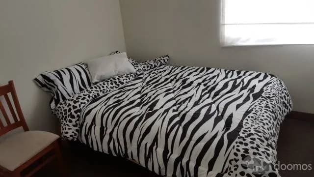 ALQUILO HABITACIONES AMOBLADAS MIRAFLORES — foto 1