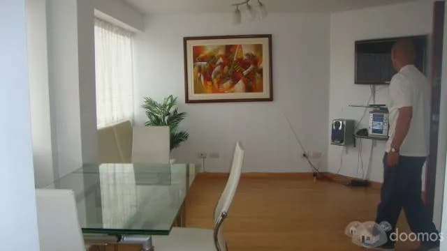 Venta de departamento en Av. Los Patriotas, San Miguel — foto 2