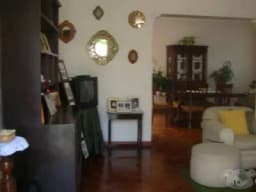 Venta de casa en primer piso en Av. Trinidad Morán, Lince