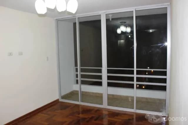 ALQUILER DE DEPARTAMENTO EN SURCO FRENTE A PARQUE — foto 4