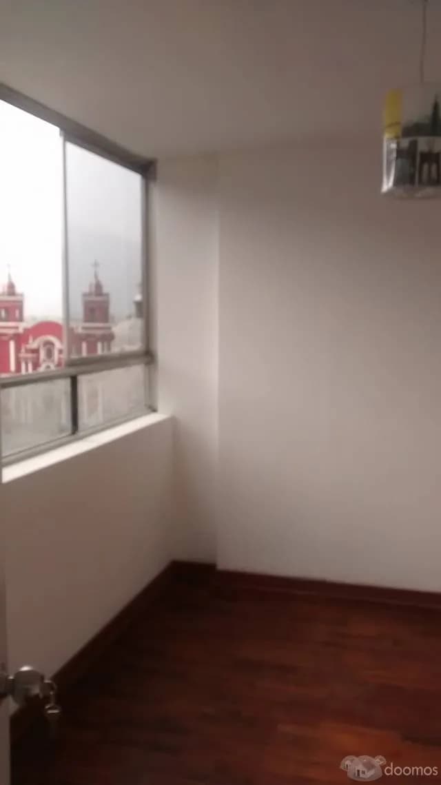 VENDO LINDO DEPARTAMENTO AVENIDA TACNA CENTRO HISTORICO DE LIMA — foto 2