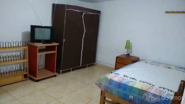 ALQUILER HABITACION AMOBLADA SOLO PARA DAMAS EN LINCE — foto 1