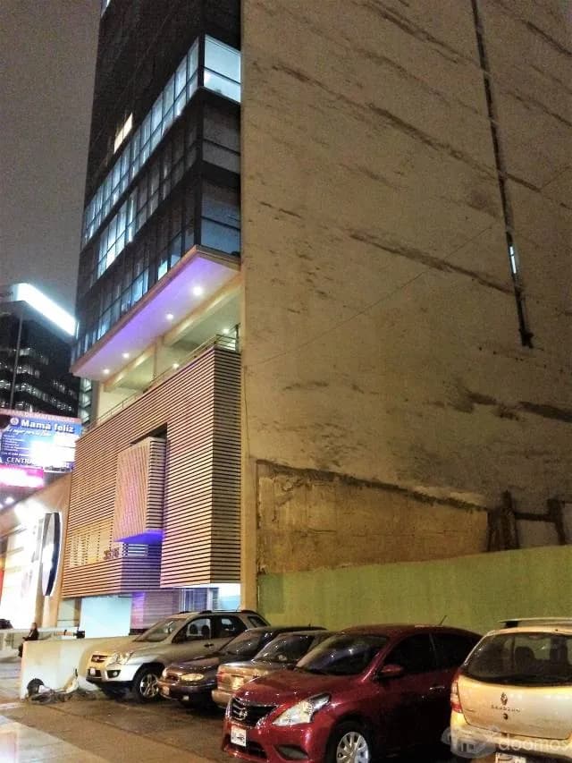 ÚLTIMA UBICACIÓN!!! AV. REPÚBLICA DE PANAMÁ SAN ISIDRO!!! — foto 2