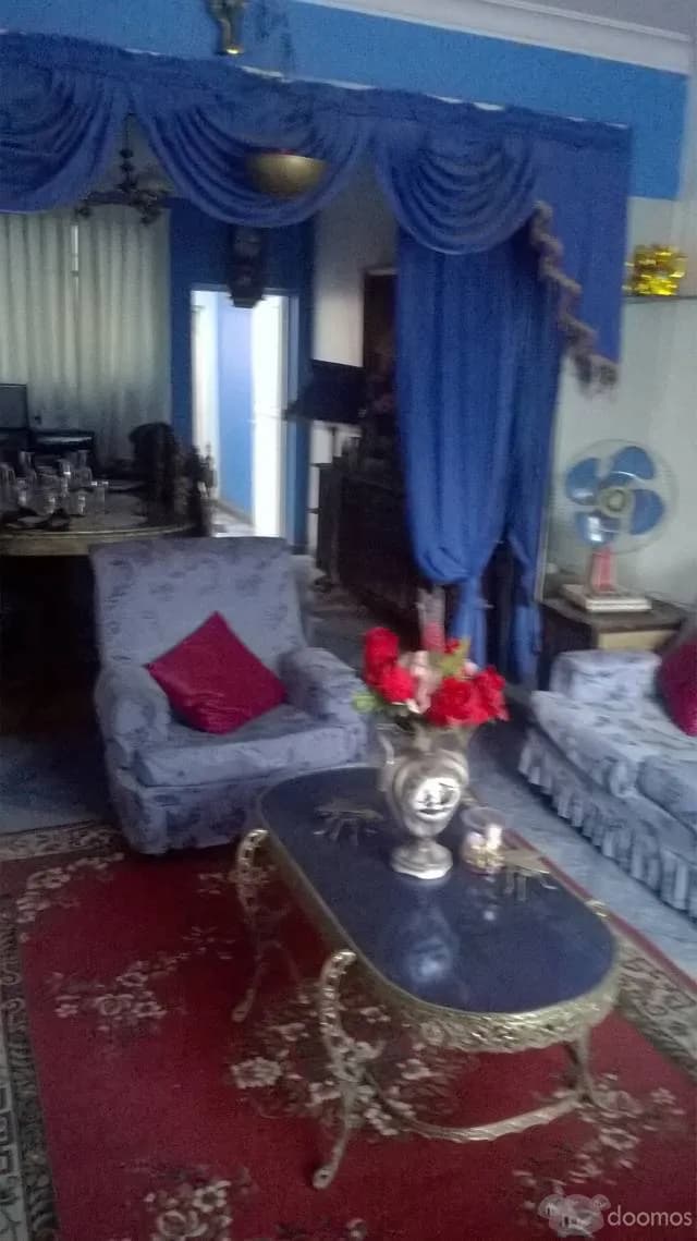 REMATO CASA, TRES PISOS, MATERIAL NOBLE — foto 1