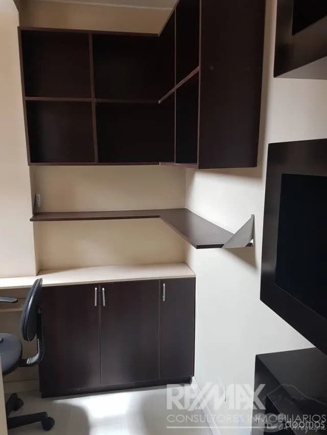 SE ALQUILA LINDO TRIPLEX AMOBLADO ! — foto 3