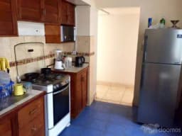 Comparto departamento completamente amoblado, incluido servicios