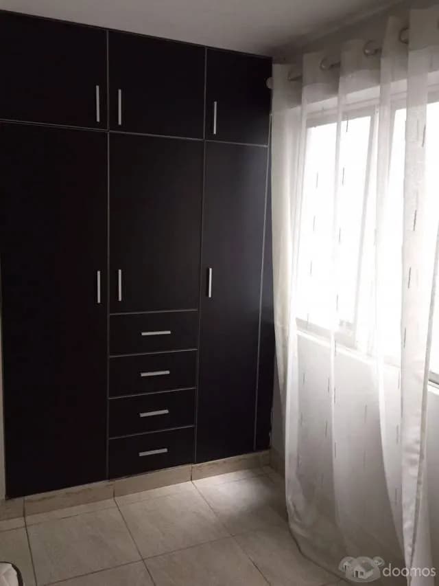 Comparto departamento completamente amoblado, incluido servicios — foto 4