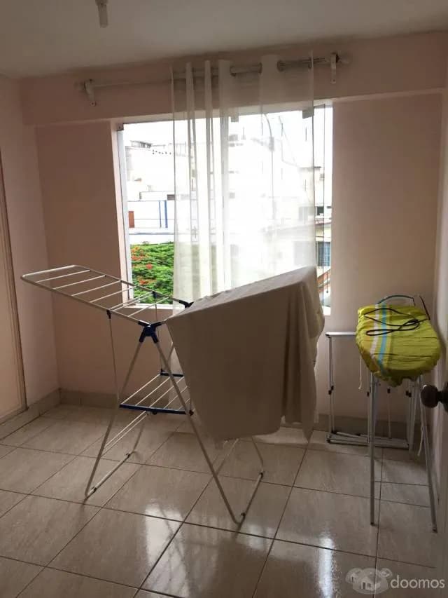 Comparto departamento completamente amoblado, incluido servicios — foto 5