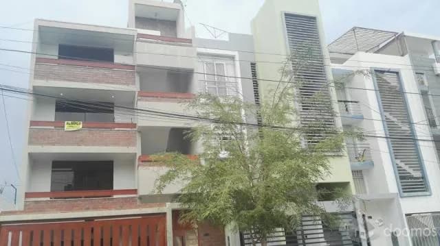 Alquilo Departamento (piura) Amoblado — foto 1