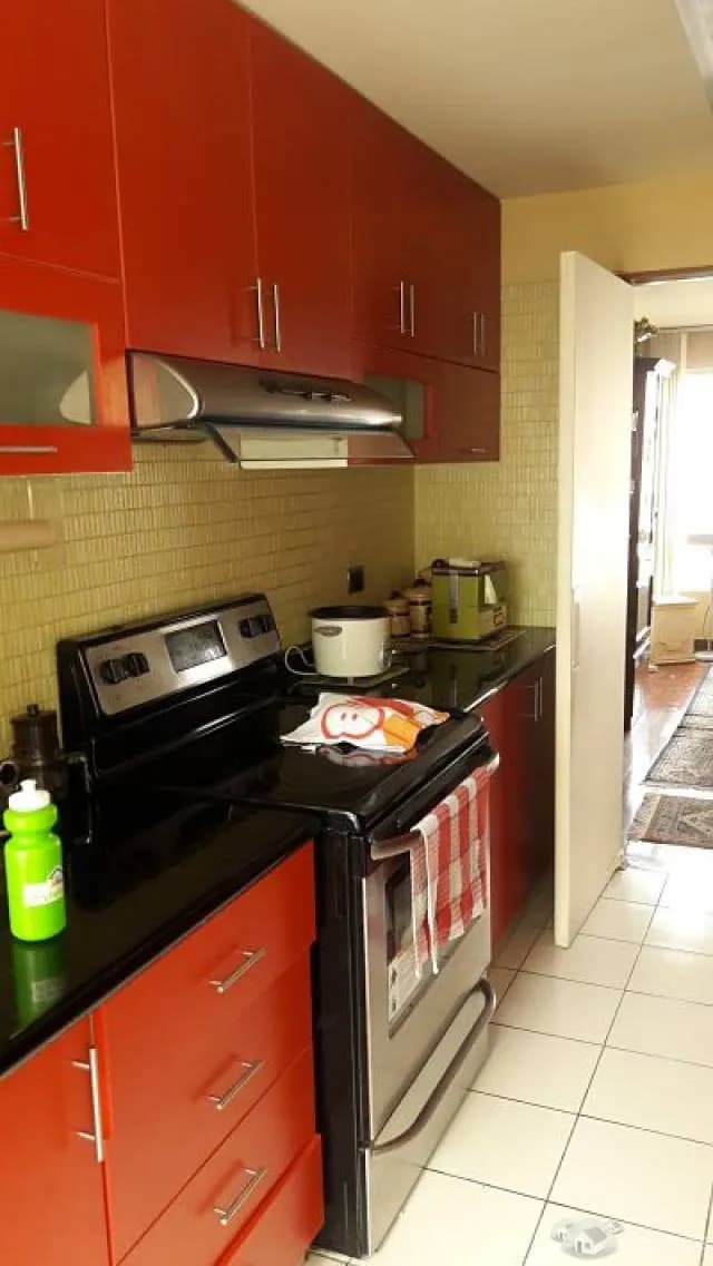 VENDO DEPARTAMENTO BIEN UBICADO EN MIRAFLORES — foto 3