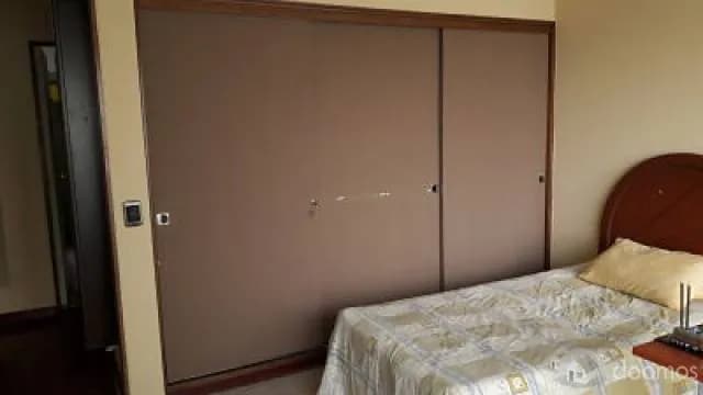 VENDO DEPARTAMENTO BIEN UBICADO EN MIRAFLORES — foto 7