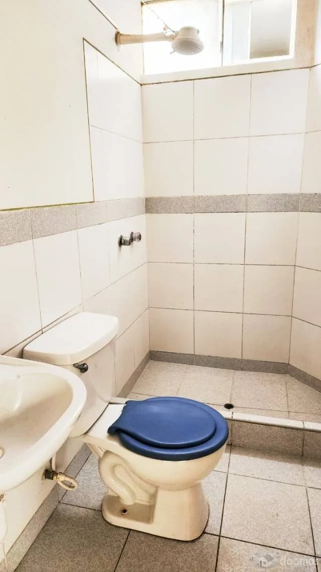 Frente a Parque Cuzco, Venta de Departamento 03 Habitaciones — foto 6