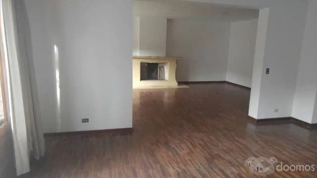 Linda casa en alquiler — foto 4