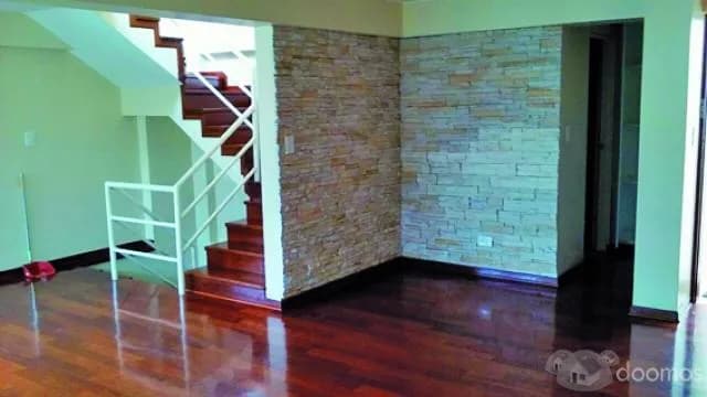 VENDO DEPARTAMENTO TRIPLEX DE TRES DORMITORIOS EN CHACARILLA SURCO. — foto 1