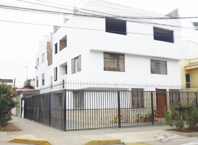 VENDO CASA DE 3 PISOS EN SAN BORJA — foto 1