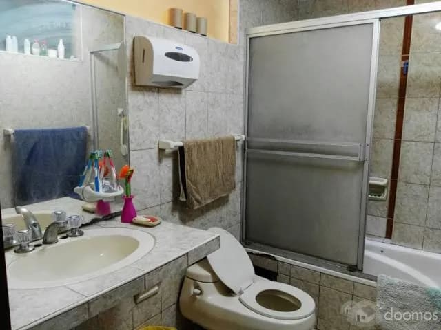 OCASIÓN!, CASA EN VENTA de 03 Pisos en Urb. Los Sauces — foto 6
