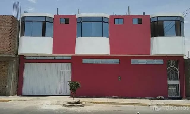 ALQUILES DE HABITACION CON BANO PRIVATO — foto 1