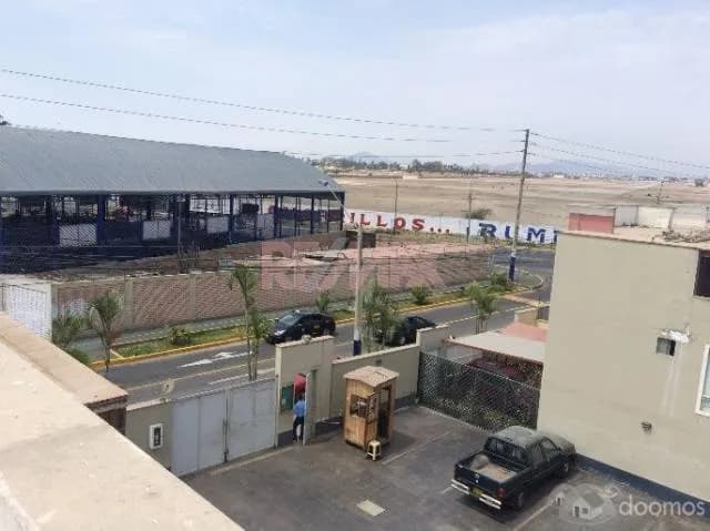 Vendo casa de 3 pisos, dentro de condominio en Chorrillos — foto 3