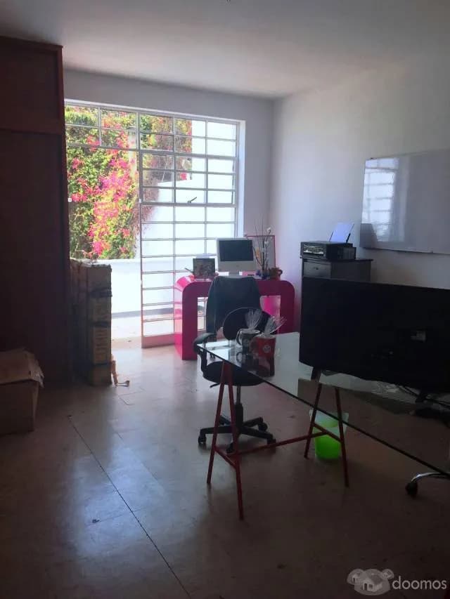 comparto oficina en el segundo piso — foto 1