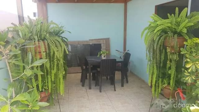 AMPLIO Y BIEN UBICADO DUPLEX — foto 4