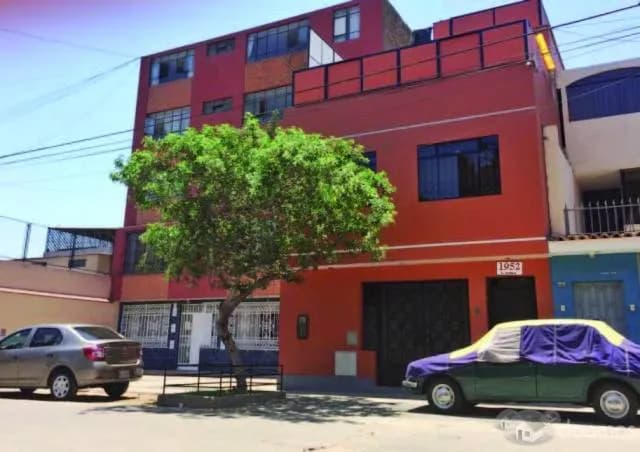 Se vende casa construcción rustica como terreno — foto 1