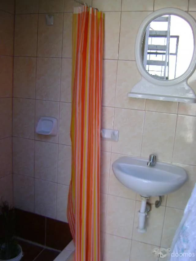 ALQUILER HACITACION EN LA PERLA — foto 2