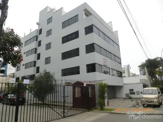 ALQUILER DE EDIFICIO DE 5 PISOS EN JESUS MARIA — foto 1