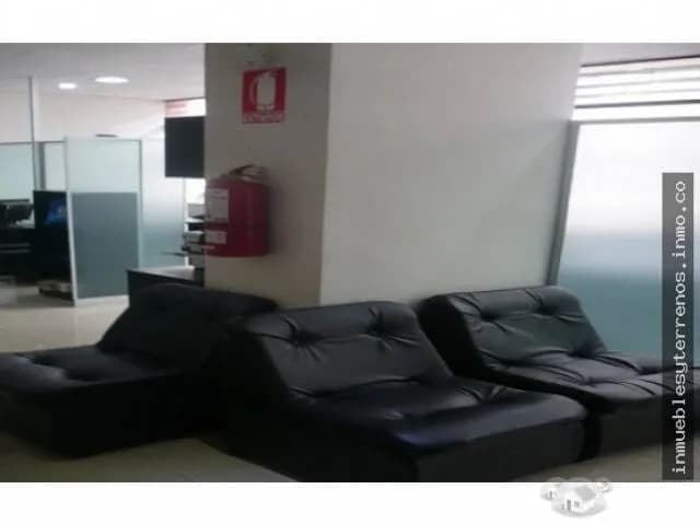 VENTA DE OFICINA EQUIPADA EN LIMA CENTRO / terrenosenventa.pe — foto 8