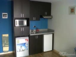 Departamento Estudio, por Larcomar Equipado y Amoblado $550 servicios incluidos.