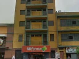 SE VENDE EDIFICIO COMERCIAL COMPLETO O POR PISOS INDEPENDIZADOS EN RRPP