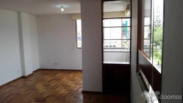 VENTA LINDO DEPARTAMENTO MAGDALENA LIMITE CON SAN ISIDRO — foto 7