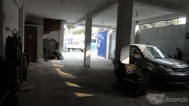 SE ALQUILA ESPACIO PARA TALLER MECÁNICO Y MANTENIMIENTO DE GAS — foto 2