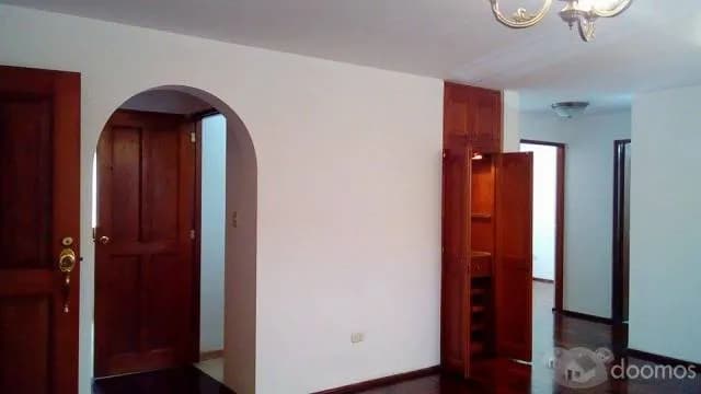 DPTO EN ALQUILER MIRAFLORES, URB. LA AURORA — foto 1