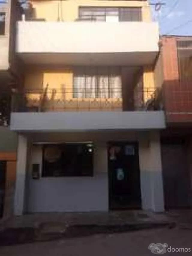 LINDA CASA DE TRES PISOS OCASION — foto 1