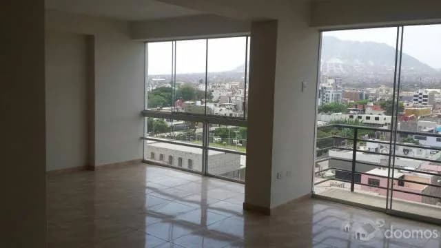 ALQUILO MODERNO DEPARTAMENTO DE ESTRENO EN URB. PRIMAVERA!! — foto 1