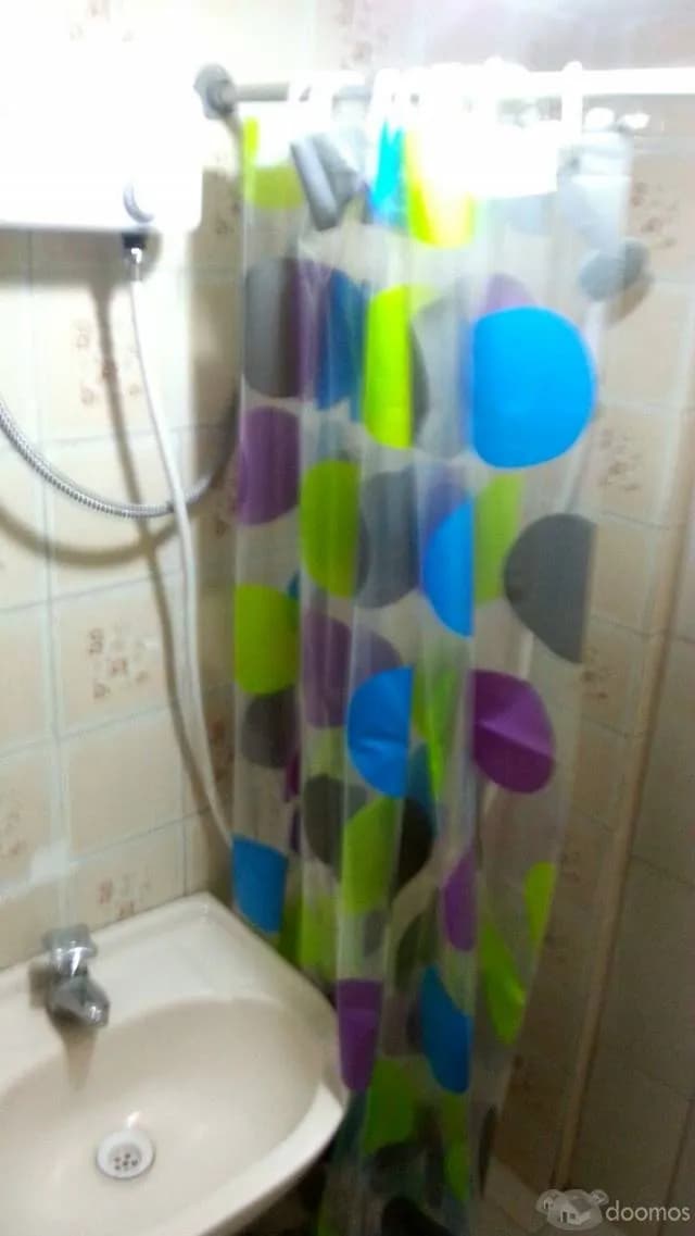 HABITACION PARA SEÑORITA UNIVERSITARIA — foto 3