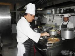 Alquiler de Hermoso Restaurant Amoblado en C.C Aéreo frente al Aeropuerto Jorge Chávez